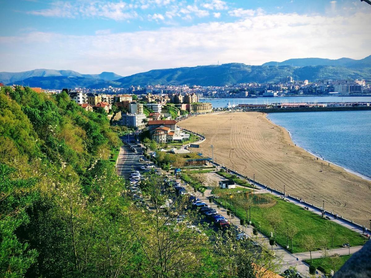 Apartamento En La Playa Con Parking Privado Getxo Eksteriør bilde